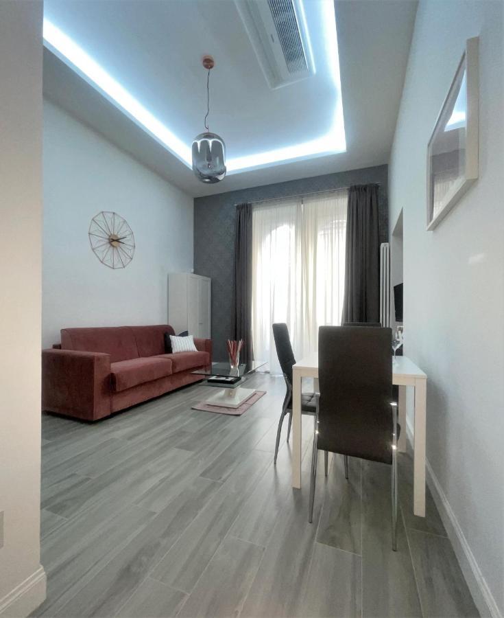 Duomo Platinum Apartments Naples Chambre photo