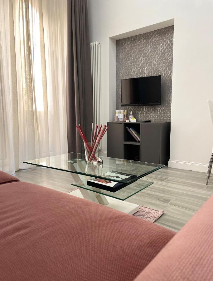 Duomo Platinum Apartments Naples Chambre photo