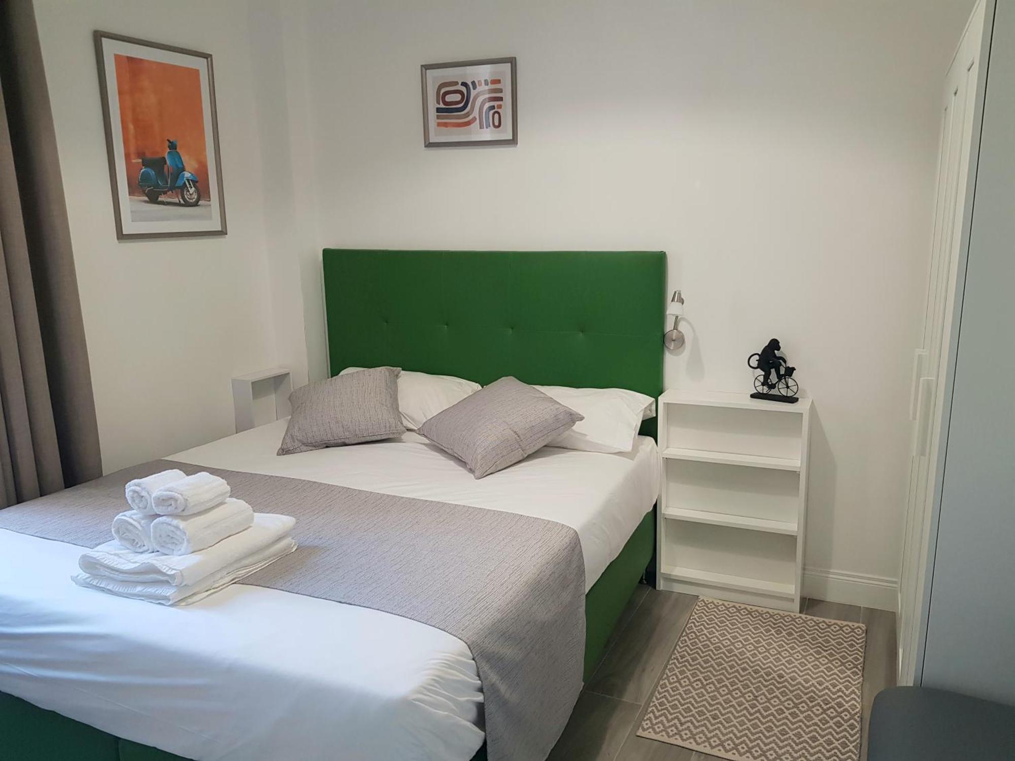 Duomo Platinum Apartments Naples Chambre photo